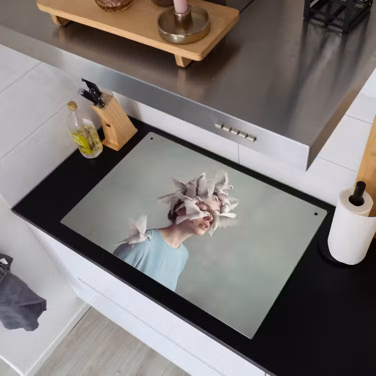 Vrouw - Vogels - Abstract - Modern - Wit Inductie beschemer met haakjes klein -sfeer1