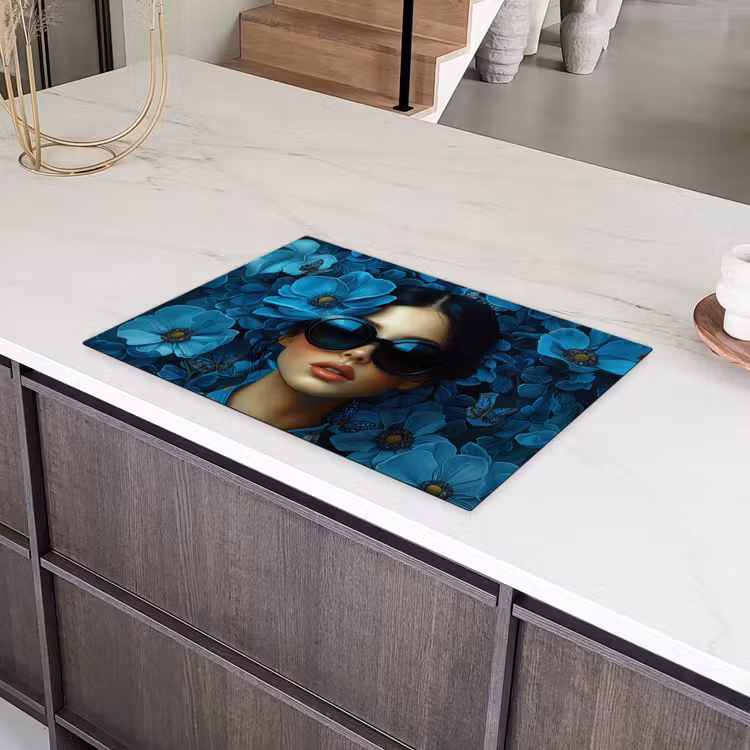 Vrouw - Bloemen - Blauw - Aesthetic - Luxe Inductie beschermer vinyl 3mm klein -sfeer8