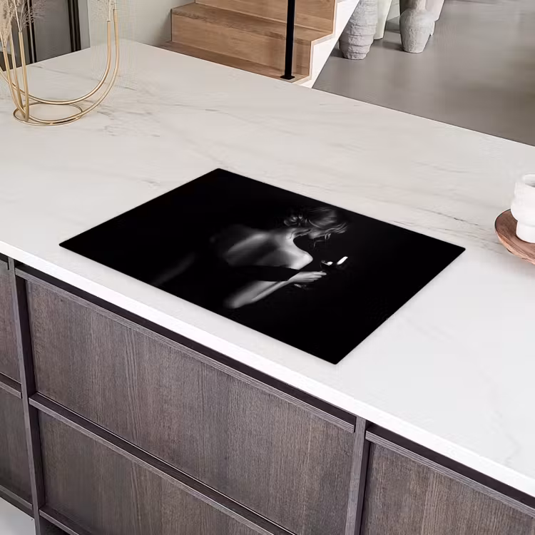 Vrouw - Wijn - Jurk Inductie beschermer vinyl 3mm klein -sfeer8