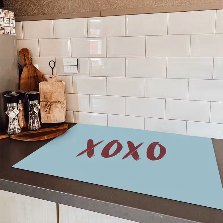 XOXO - Blauw - Rood Inductie beschermer vinyl 3mm klein -sfeer3