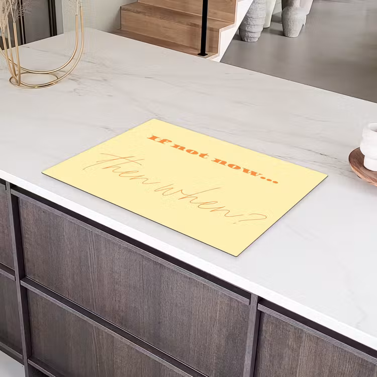 Geel - Oranje - if not now then when Inductie beschermer vinyl 3mm klein -sfeer8