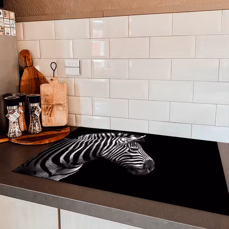 Zebra - Zwart - Wit - Portret - Dieren Inductie beschermer vinyl 3mm klein -sfeer3