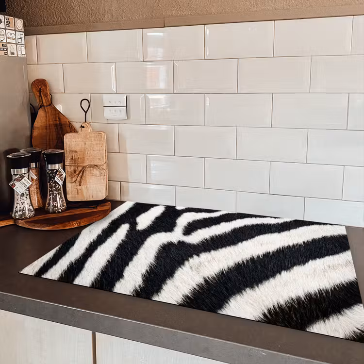 Zebra - Vacht - Klassiek - Zwart - Wit Inductie beschermer vinyl 3mm klein -sfeer3