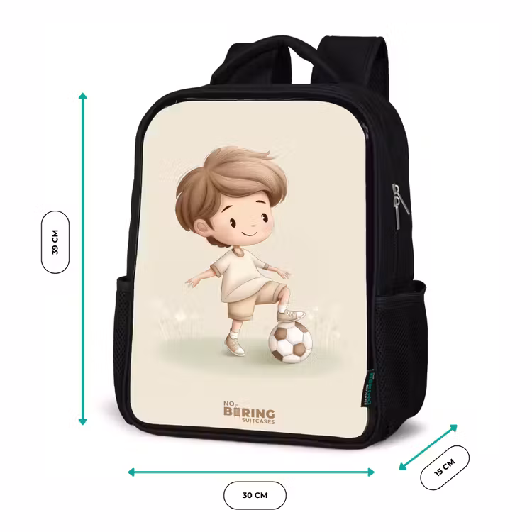Jongen met een voetbal in bruine tinten Rugzak - Zwart middel -productfoto_formaten