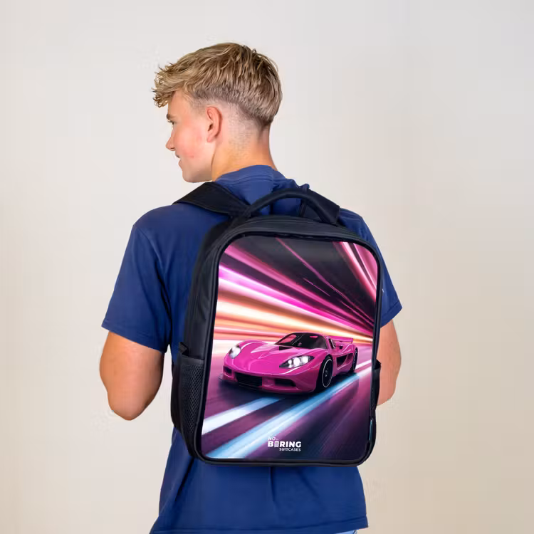 Roze raceauto flitst door neonlicht Rugzak - Zwart middel -sfeer8