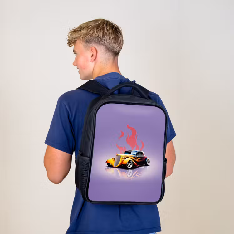 Gele auto met roze vlammen Rugzak - Zwart middel -sfeer8