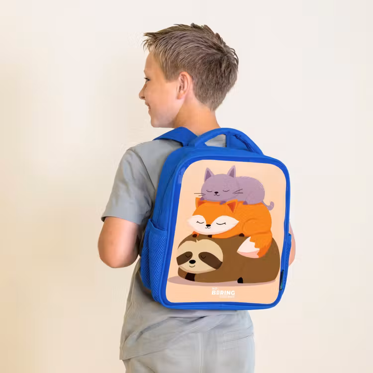 Dieren - Slapen - Samen Kinderrugzak - Blauw middel -sfeer2