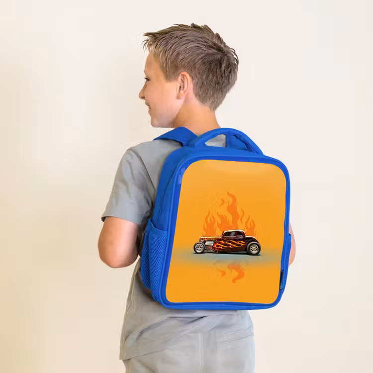 Bruine auto met gele vlammen Kinderrugzak - Blauw middel -sfeer2