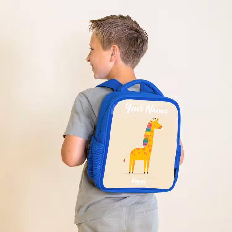 Giraffe - Dier - Kleurrijk Kinderrugzak - Blauw middel -sfeer2