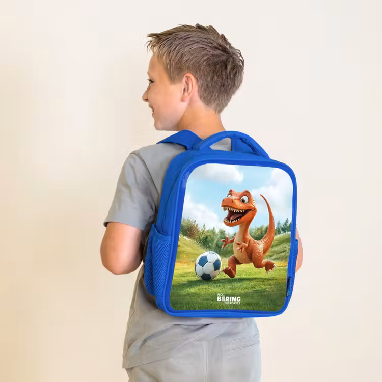 Voetbal - Dino - Sport Kinderrugzak - Blauw middel -sfeer2
