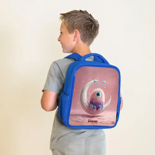 Maanwip met Pluizig Wezentje Kinderrugzak - Blauw middel -sfeer2