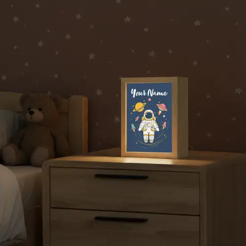 Astronaut - Planeten - Raket Light Box met kabel (Kinderlampje) klein -sfeer1_kind