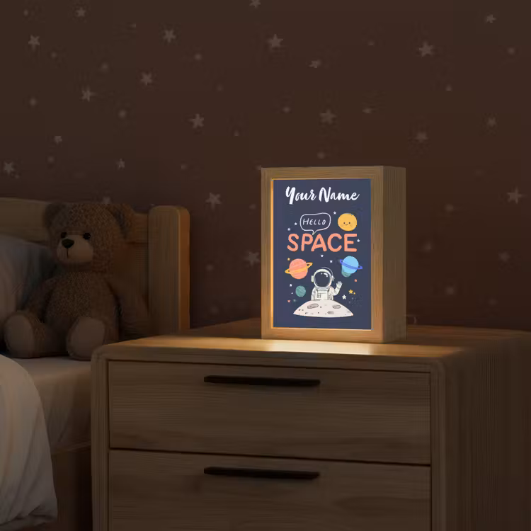Astronaut - Ruimte - Planeten Light Box met kabel (Kinderlampje) klein -sfeer1_kind