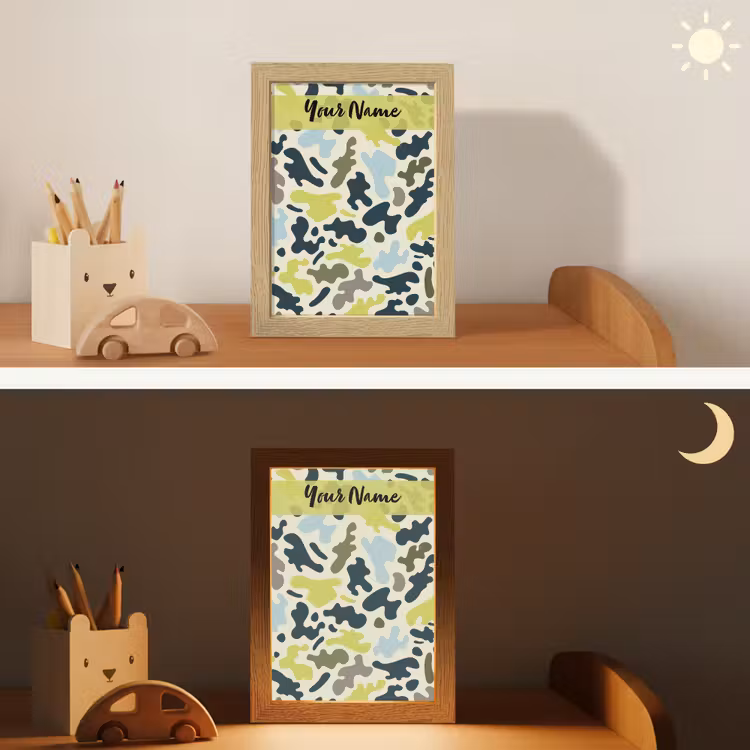 Camouflage - Groen - Blauw - Jongens - Kinderen Light Box met kabel (Kinderlampje) klein -sfeer3_kind