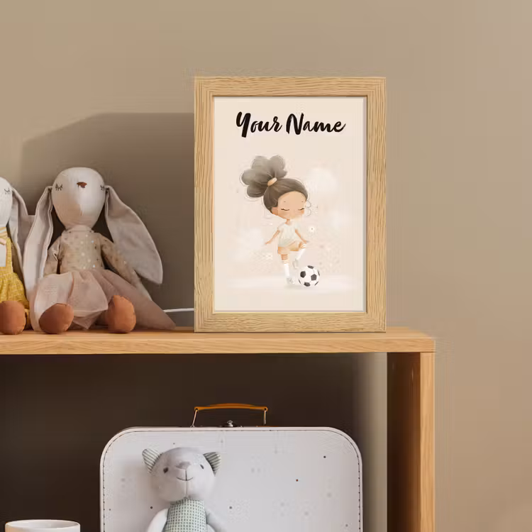 Meisje - Knot - Bruin - Voetbal Light Box met kabel (Kinderlampje) klein -sfeer2_kind