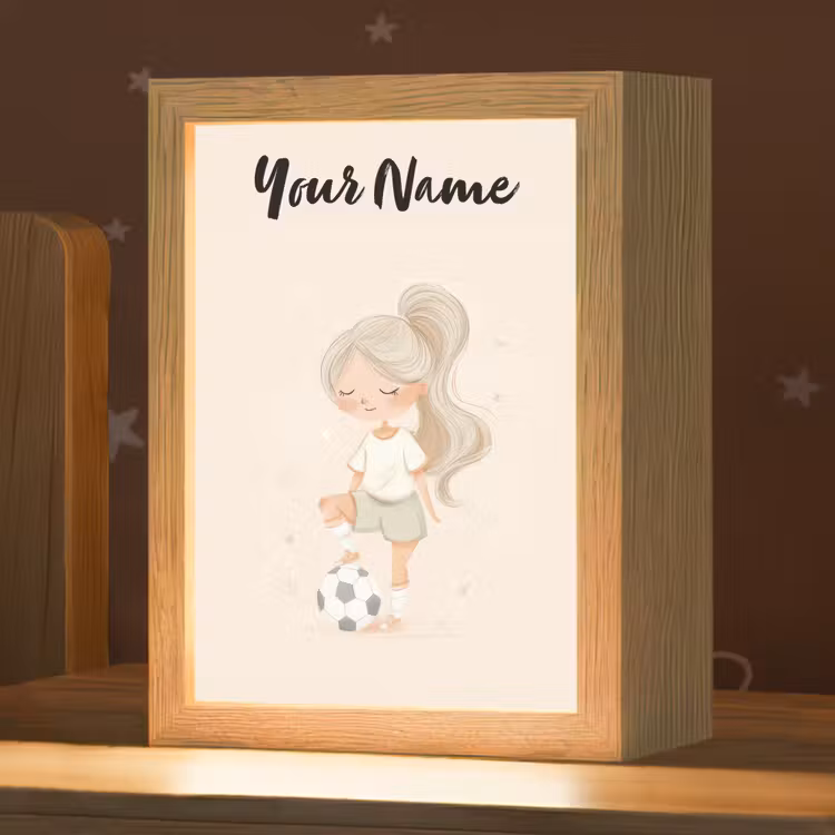 Meisje - Staart - Voetbal - Minimalistisch Light Box met kabel (Kinderlampje) klein -zzz_3d_website