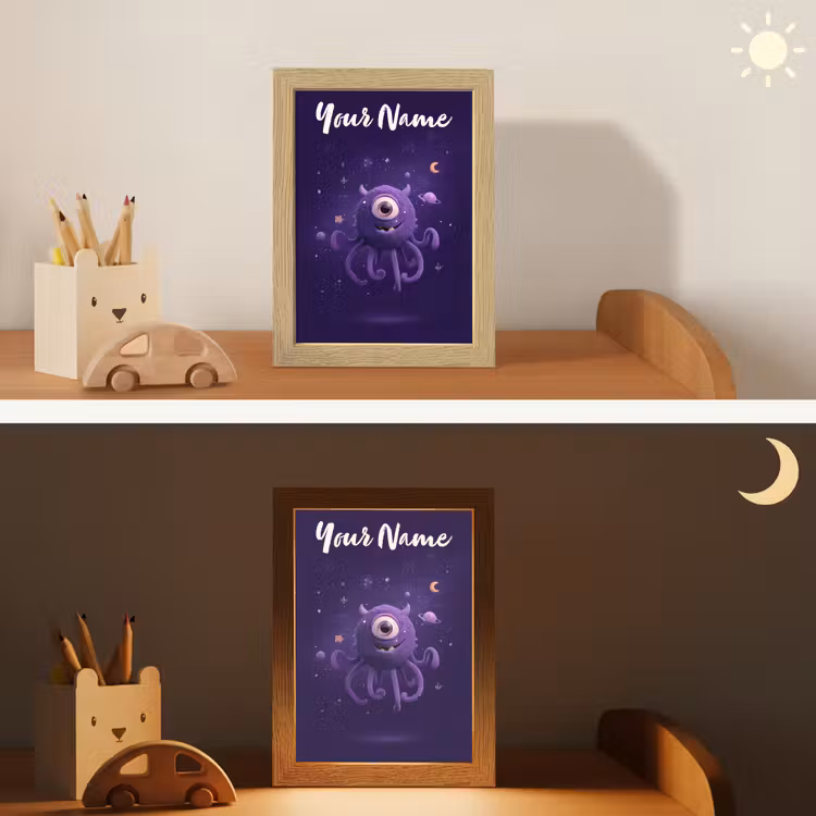 Monster - Paars - Ruimte Light Box met kabel (Kinderlampje) klein -sfeer3_kind