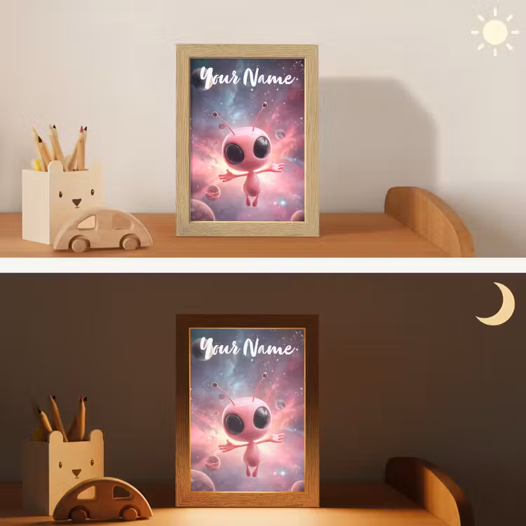 Roze - Alien - Planeten - Ruimte Light Box met kabel (Kinderlampje) klein -sfeer3_kind