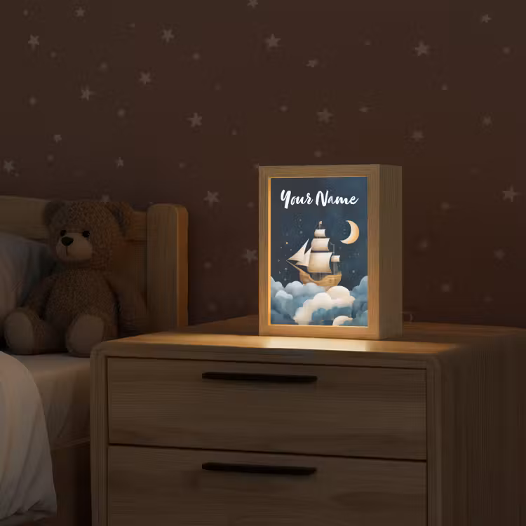 Zeilschip - Sterrenhemel - Wolken - Blauw Light Box met kabel (Kinderlampje) klein -sfeer1_kind