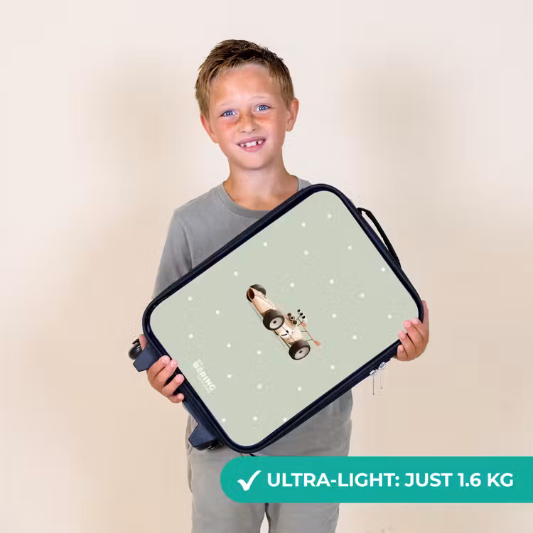 Beige retro raceauto op groene stippen achtergrond Kinderkoffer - Zwart klein -sfeer4_UK