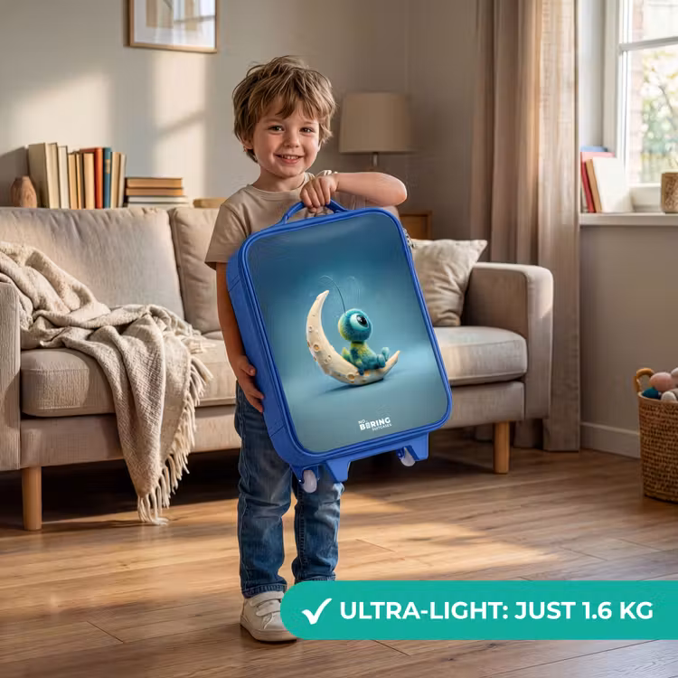 Dromerig Wezentje op de Maan Kinderkoffer - Blauw klein -sfeer2_EN