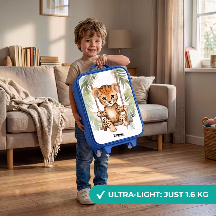 Luipaard welp op een schommel waterverf illustratie Kinderkoffer - Blauw klein -sfeer2_EN