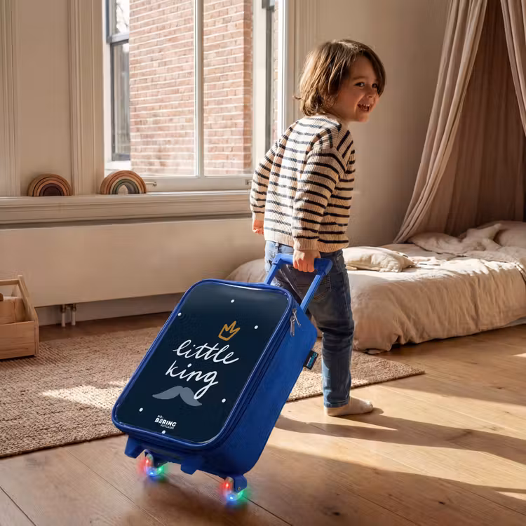 Little king met stippen Kinderkoffer - Blauw klein -sfeer1