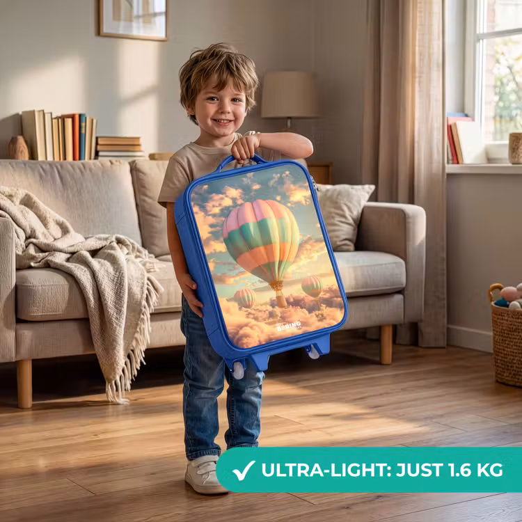 Pastel skyliner Kinderkoffer - Blauw klein -sfeer2_EN