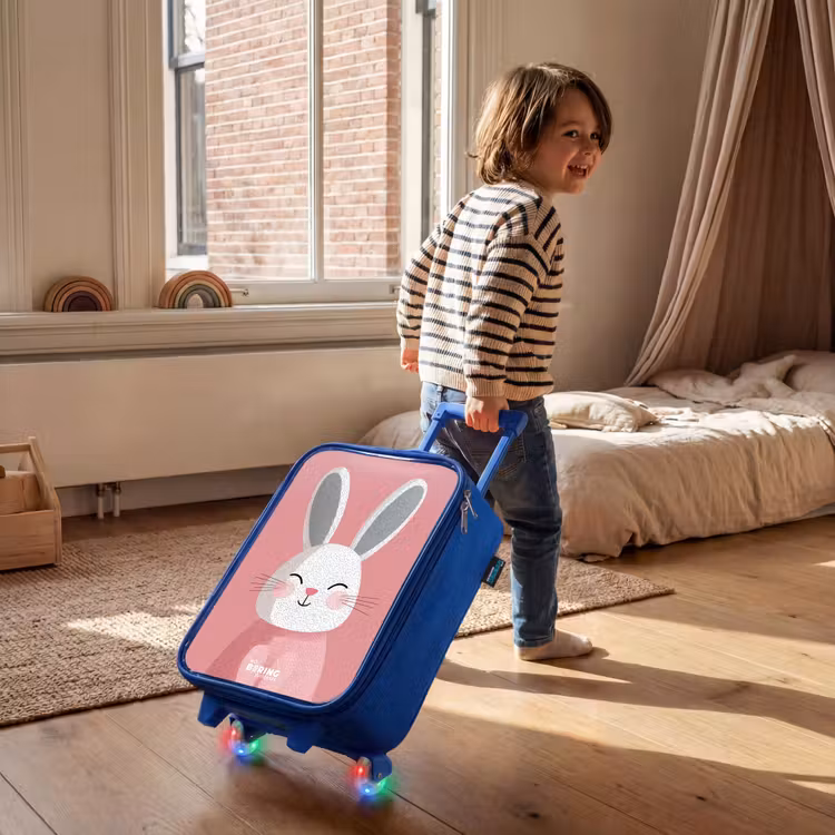 Roze - Konijn - Glimlach - Illustratie Kinderkoffer - Blauw klein -sfeer1