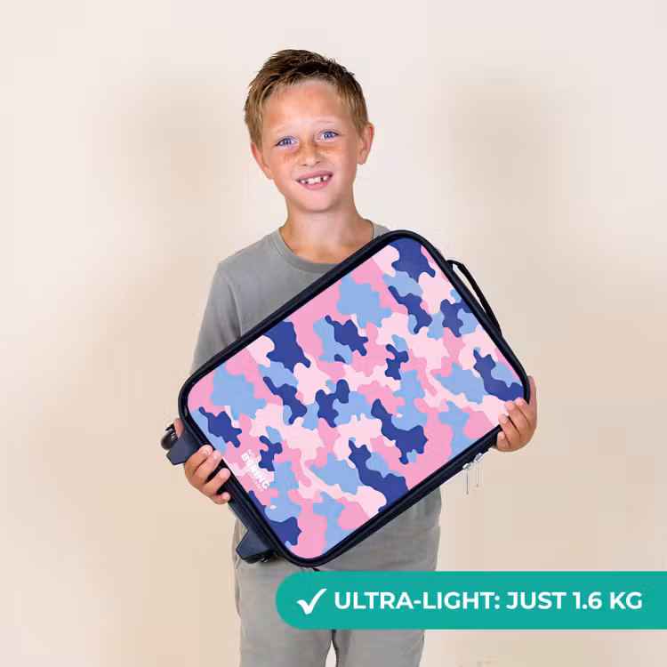 Camouflage - Roze - Blauw Kinderkoffer - Zwart klein -sfeer4_UK