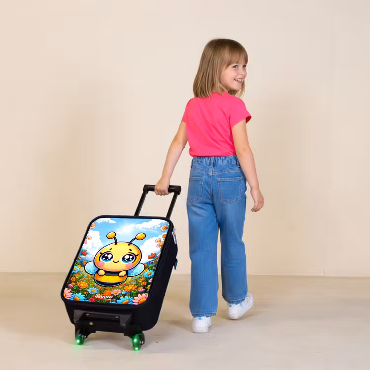 Schattige bij tussen de bloemen Kinderkoffer - Zwart klein -sfeer1