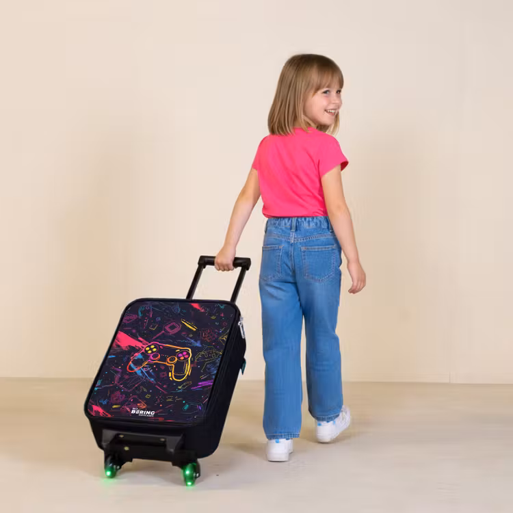 Gamerwereld in neonstijl Kinderkoffer - Zwart klein -sfeer1