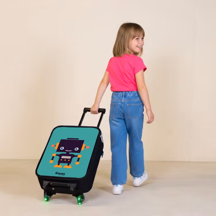 Groene robot Kinderkoffer - Zwart klein -sfeer1
