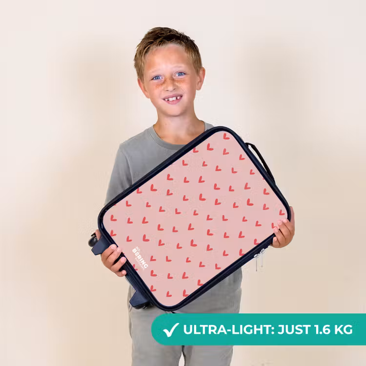 Hartjespatroon met roze kleuren Kinderkoffer - Zwart klein -sfeer4_UK