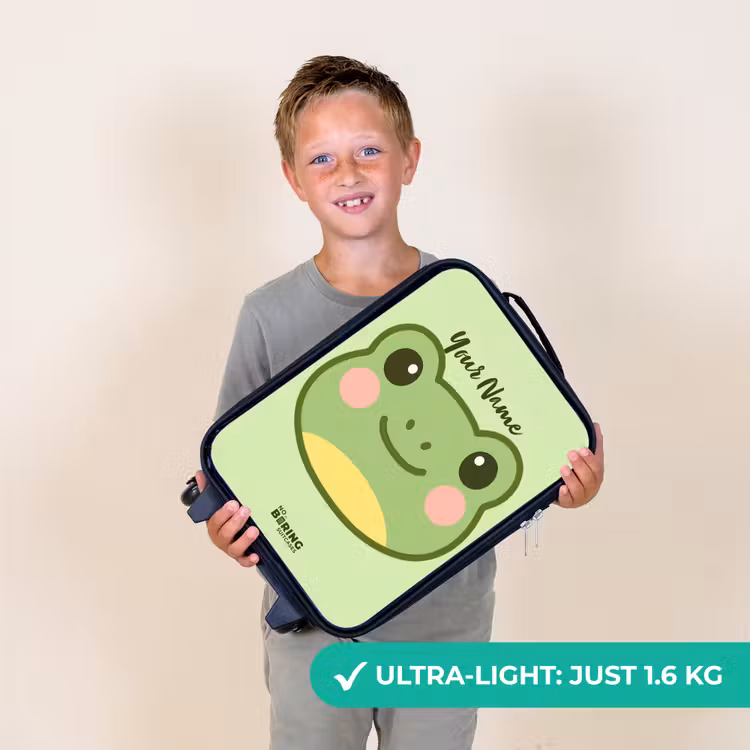 Kawai - Kikker - Groen Kinderkoffer - Zwart klein -sfeer4_UK