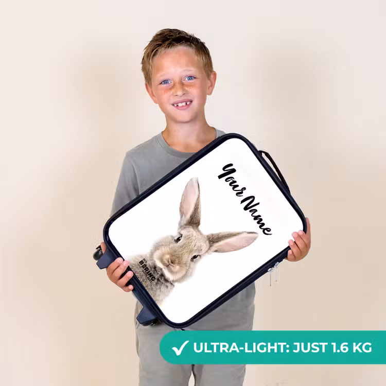 Koen Konijn Kinderkoffer - Zwart klein -sfeer4_UK