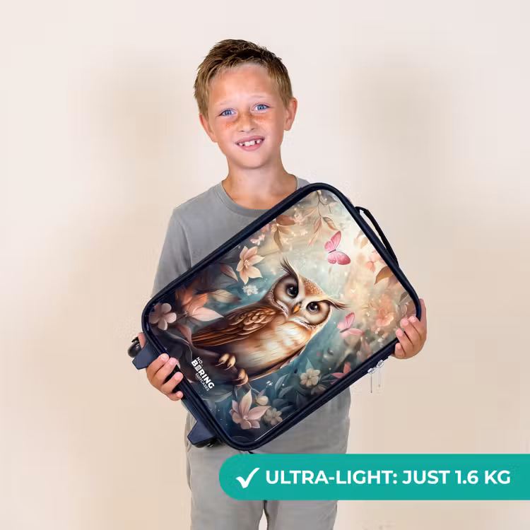 Uil met vlinders in mystiek bos Kinderkoffer - Zwart klein -sfeer4_UK
