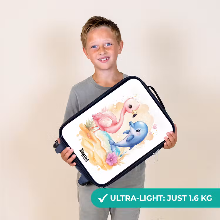 Roze flamingo en blauwe dolfijn op een strand Kinderkoffer - Zwart klein -sfeer4_UK