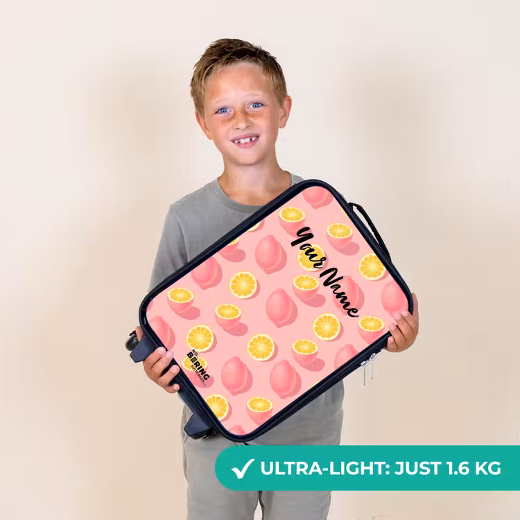 Pink limoncello Kinderkoffer - Zwart klein -sfeer4_UK
