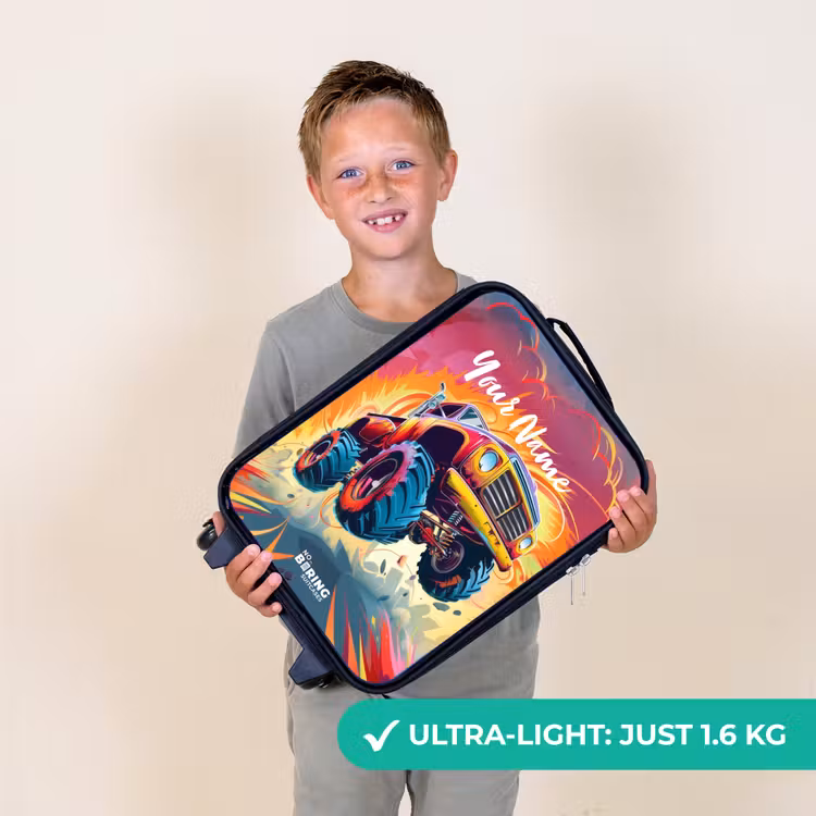 Roze Monstertruck Vliegt over het Asfalt Kinderkoffer - Zwart klein -sfeer4_UK