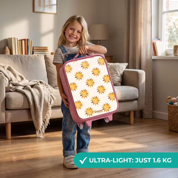 Lachende zonnetjes als patroon op beige achtergrond Kinderkoffer - Roze klein -sfeer2_EN