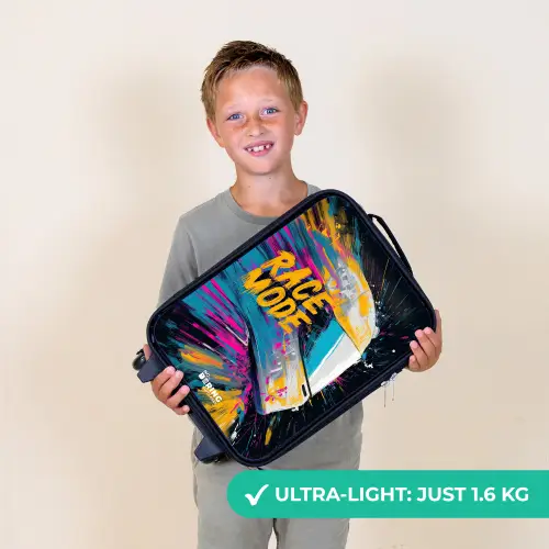 Racehelm - Verfspatten - Penseelstreken - Race mode Kinderkoffer - Zwart klein -sfeer4_UK