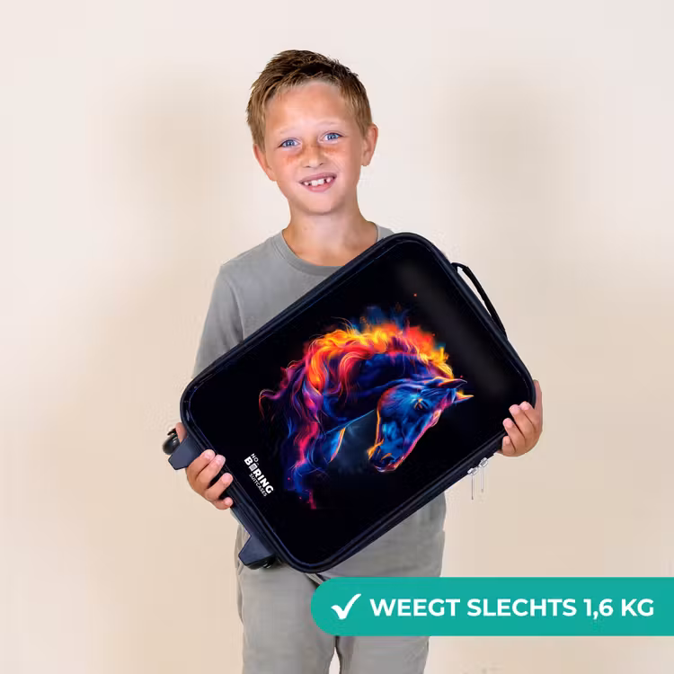 Zijaanzicht van een paard met vurige manen Kinderkoffer - Zwart klein -sfeer4_NL