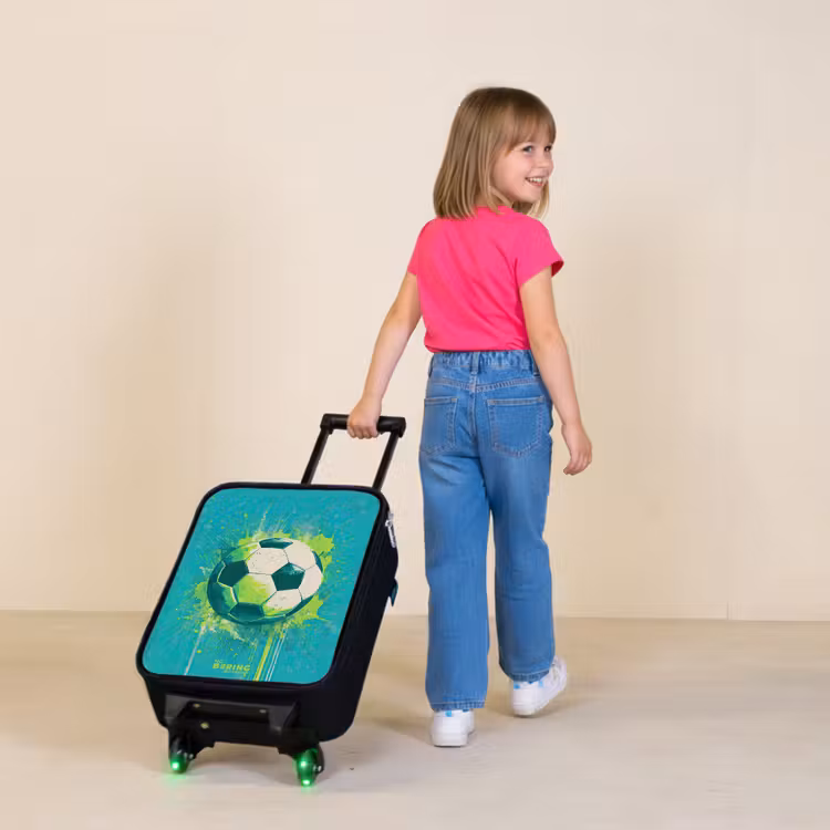Voetbal - Verfspatten - Groen - Blauw Kinderkoffer - Zwart klein -sfeer1