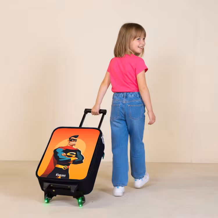 Sunny superhero Kinderkoffer - Zwart klein -sfeer1