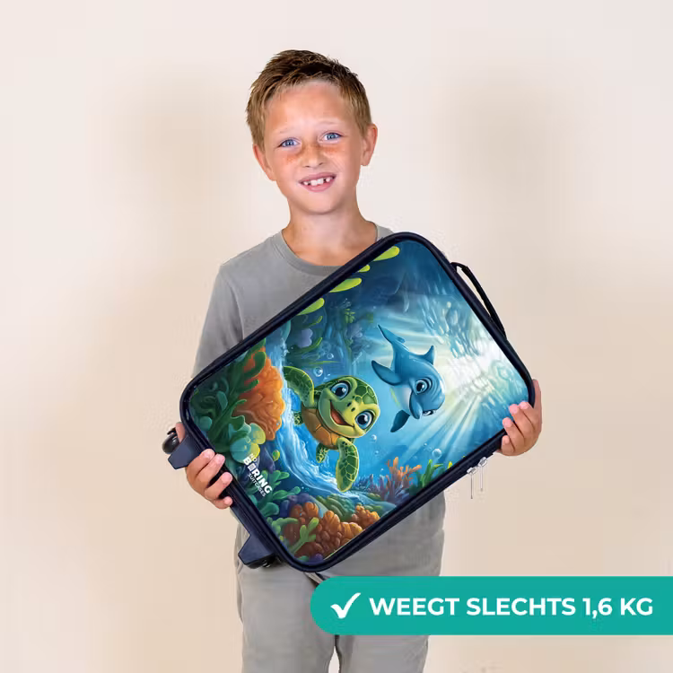 Schildpad en dolfijn in blauwe oceaan Kinderkoffer - Zwart klein -sfeer4_NL