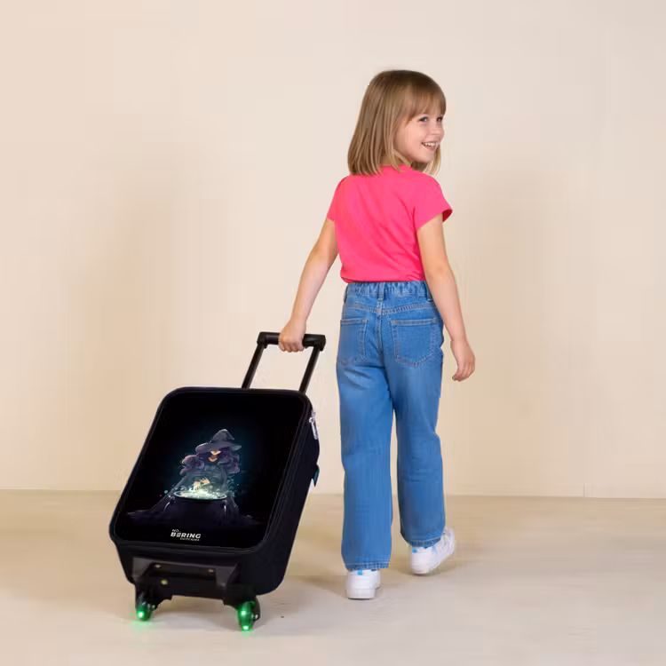 Heks - Ketel - Tover Kinderkoffer - Zwart klein -sfeer1