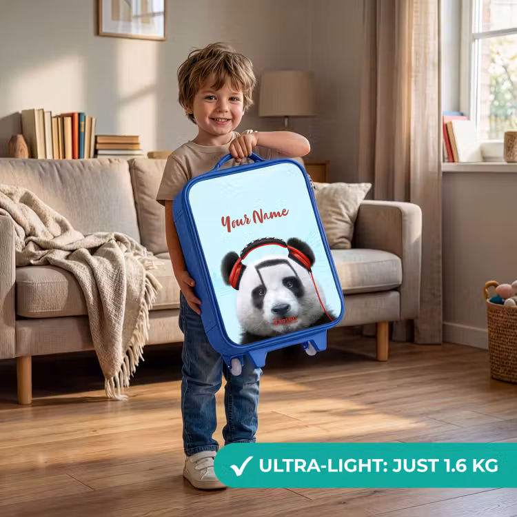 Kees de Panda Kinderkoffer - Blauw klein -sfeer2_EN