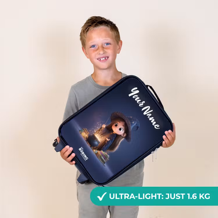 Betoverend meisje met ketel Kinderkoffer - Zwart klein -sfeer4_UK