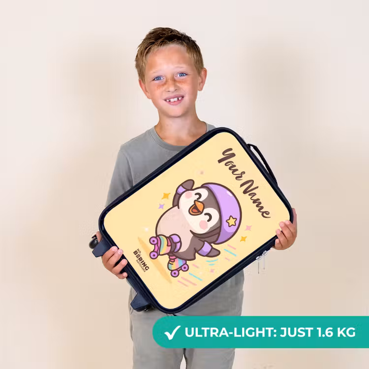 Kawai - Pinguin - Rolschaatsen Kinderkoffer - Zwart klein -sfeer4_UK
